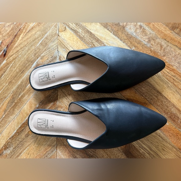 Women's Backless Slip on Slides Loafer Shoes Flats Comfortable Pointed Toe Mules - Picture 4 of 6